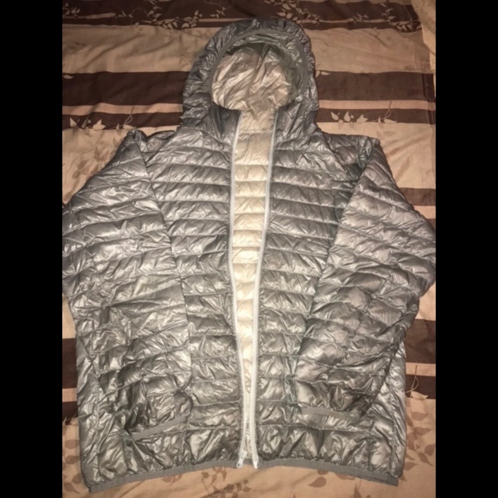Uniqlo Ultra Light Down Jacket Size XL puffer